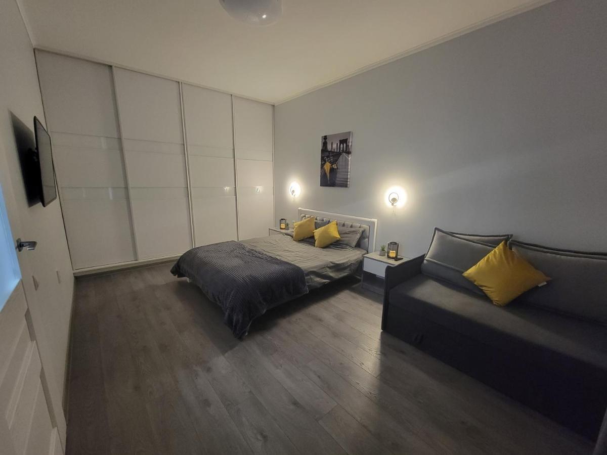 Warm & Cozy Apartment In The Heart Of Historical Львов Экстерьер фото