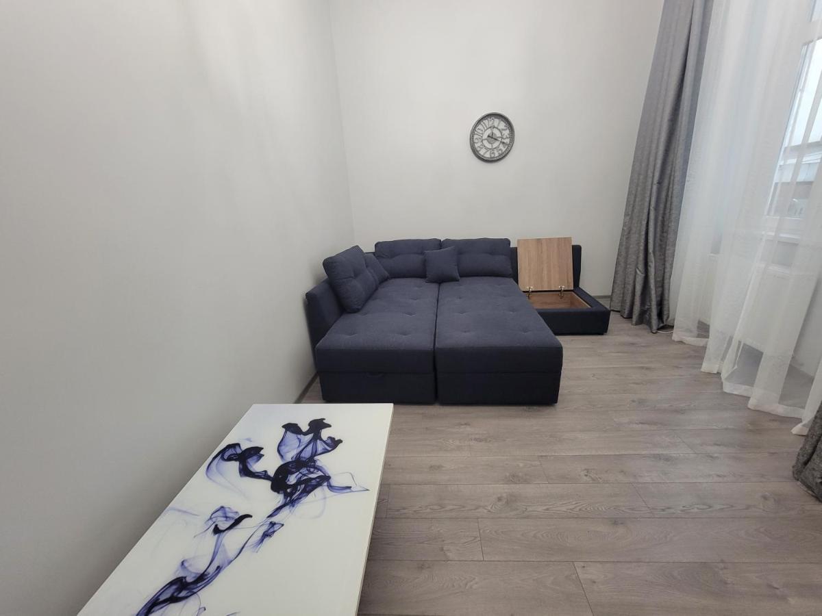 Warm & Cozy Apartment In The Heart Of Historical Львов Экстерьер фото