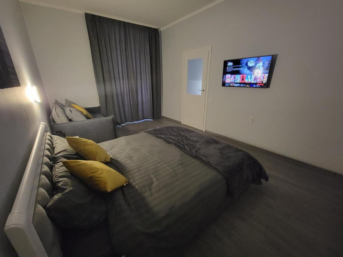 Warm & Cozy Apartment In The Heart Of Historical Львов Экстерьер фото